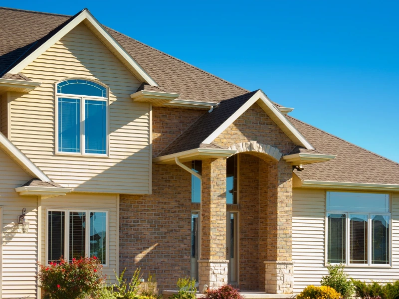 Image of a new vinyl siding painted on the home.